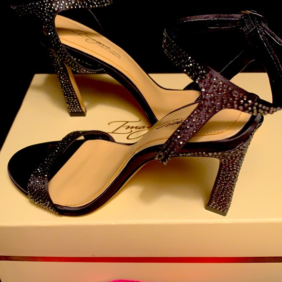 VINCE CAMUTO IMAGINE RHINESTONE STUDDED HIGH HEELS - Picture 14 of 15